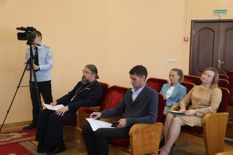 В Мордовии полицейские и члены Общественного совета при МВД и районных подразделений обсудили актуальные вопросы